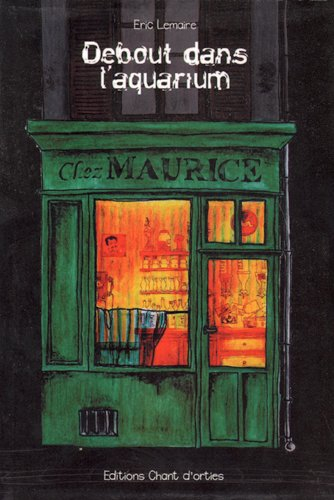 Debout dans l'aquarium