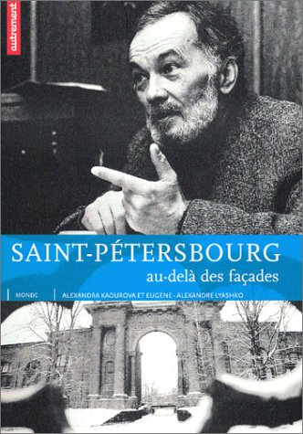 Saint-Pétersbourg au-delà des façades : 18 rencontres dans les cours intérieures