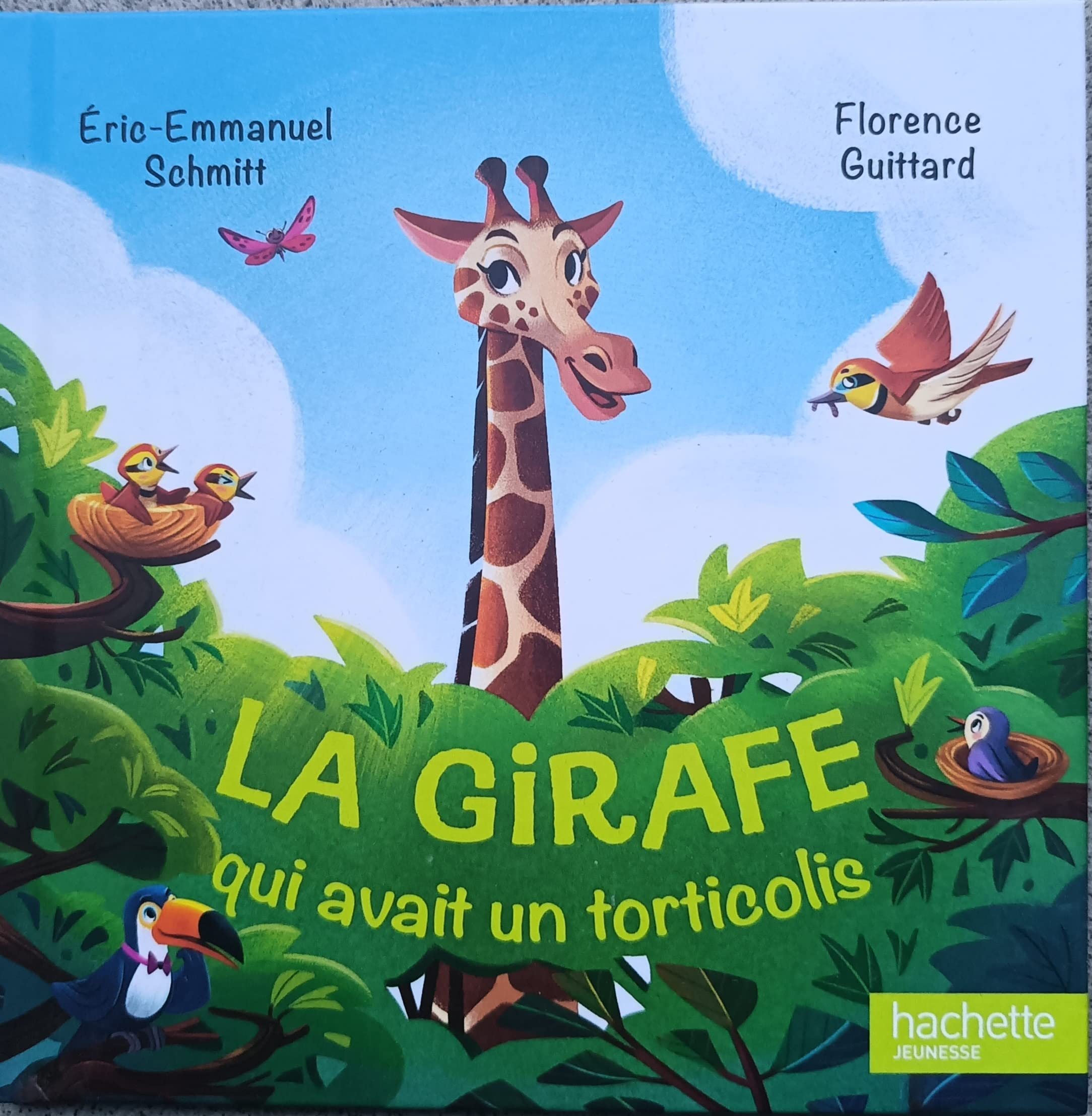 La girafe qui avait un torticolis.
