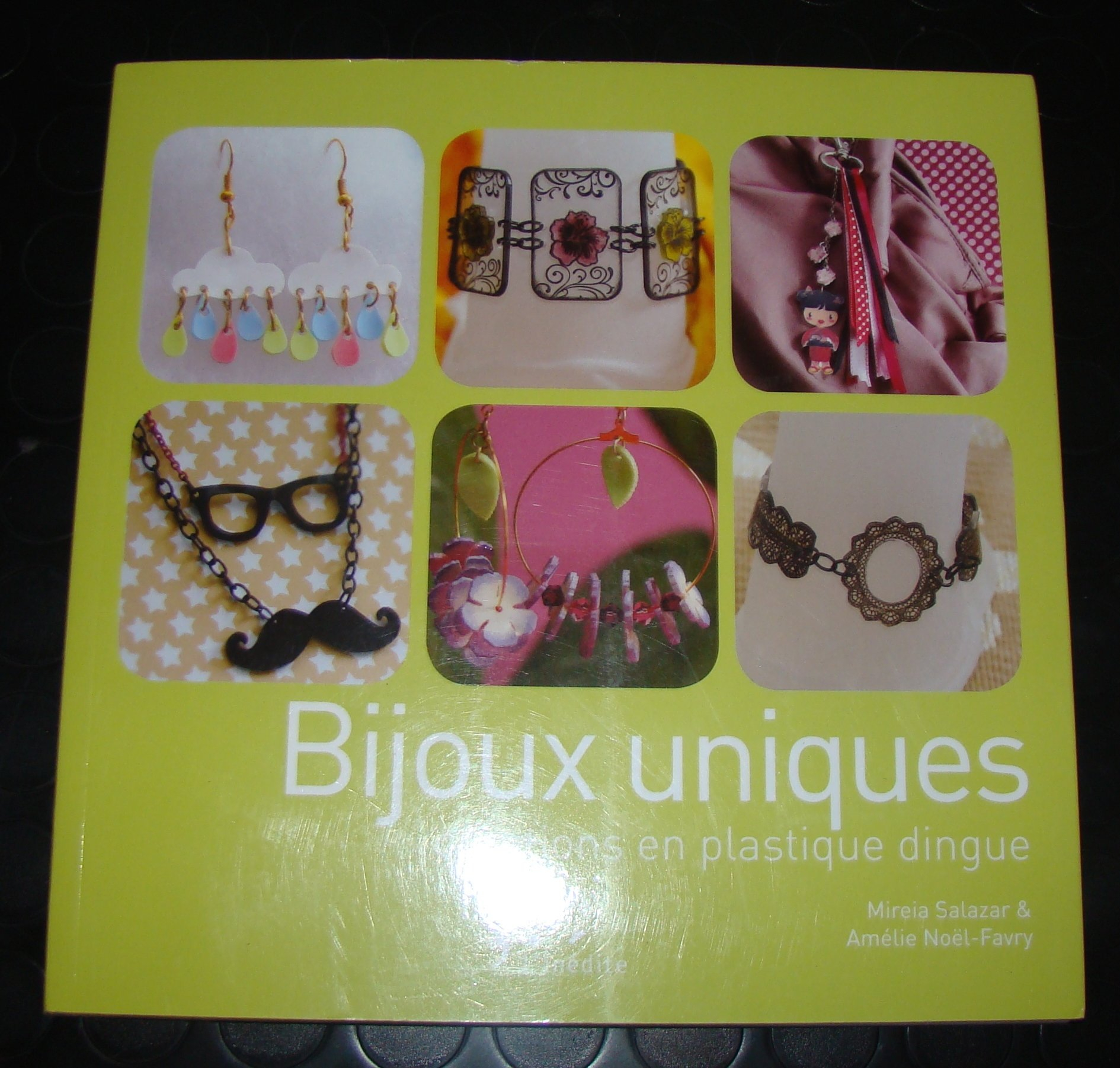 Bijoux uniques : créations en plastique dingue
