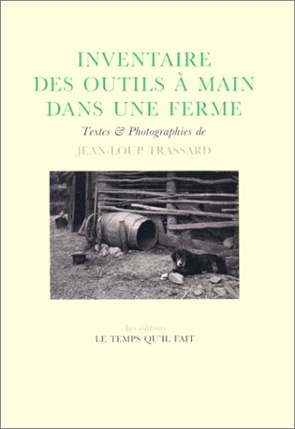 Inventaire des outils à main dans une ferme