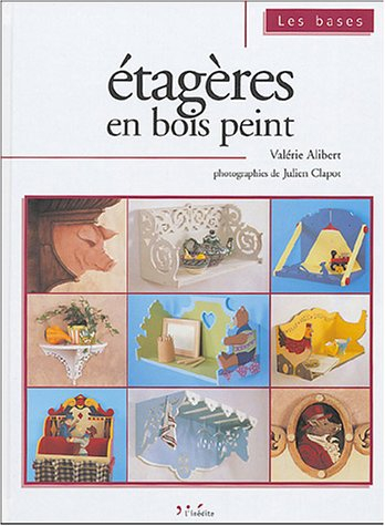 Etagères en bois peint