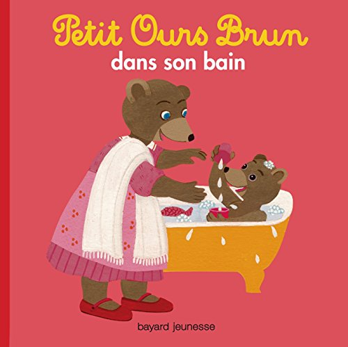 Petit Ours Brun dans son bain