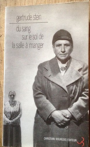 Du sang sur le sol de la salle à manger