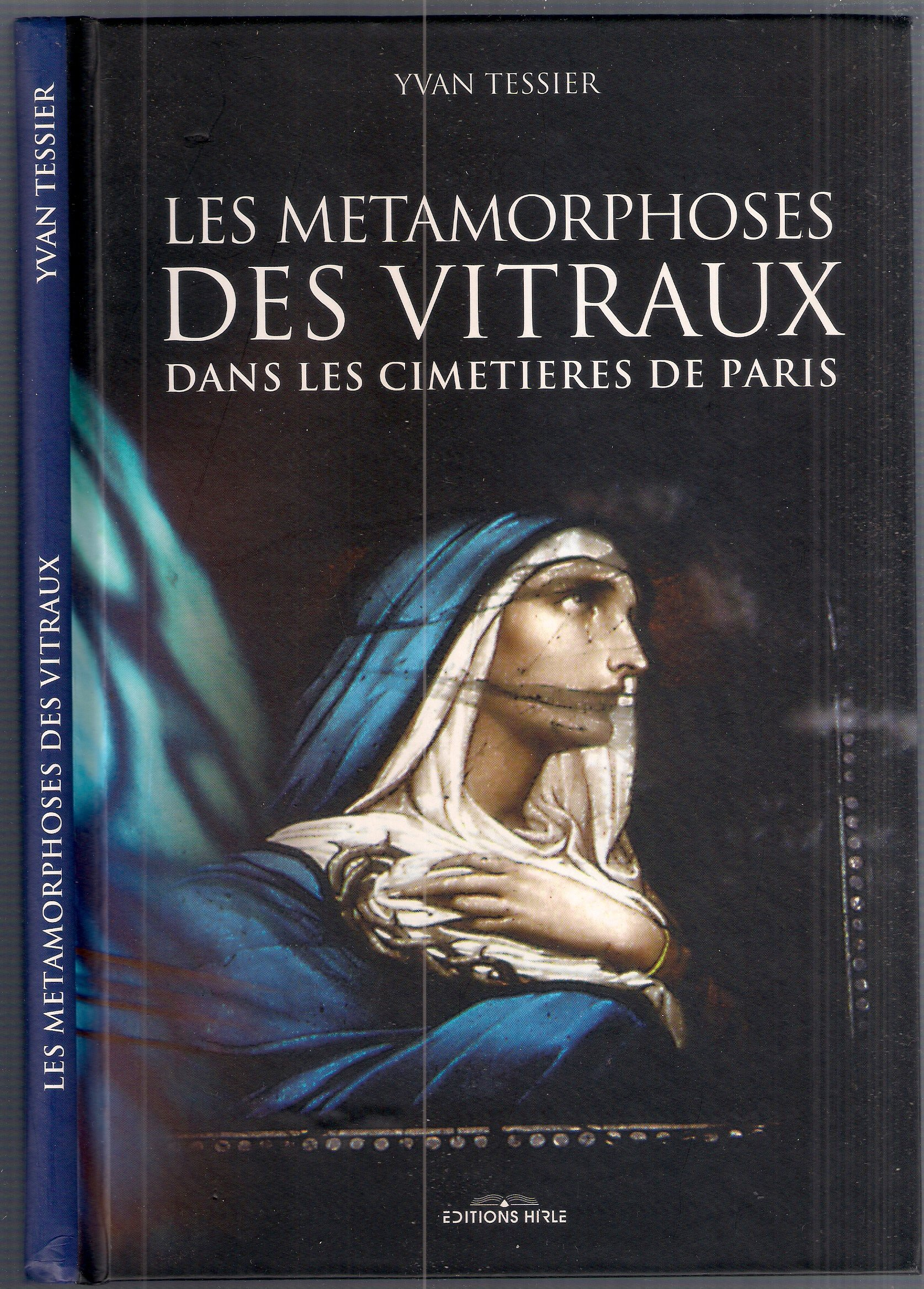 Les métamorphoses des vitraux et des fleurs dans les cimetières de Paris