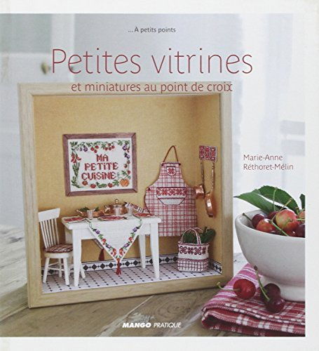 Petites vitrines et miniatures au point de croix