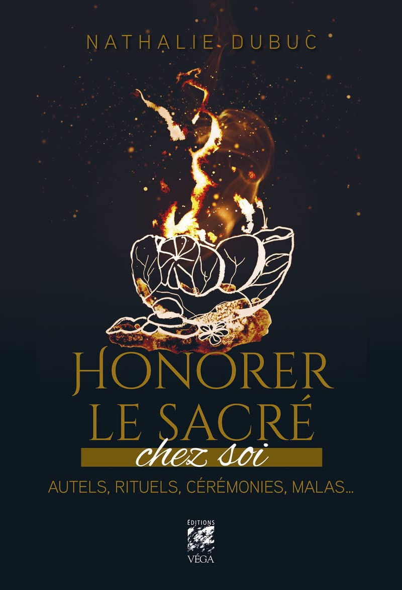 Honorer le sacré chez soi : autels, rituels, cérémonies, malas...