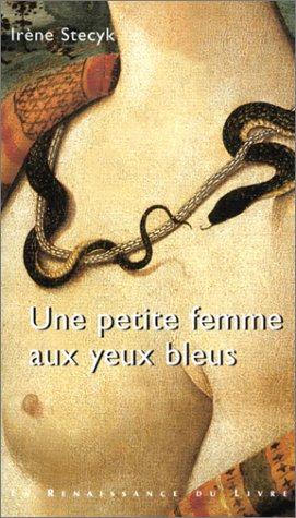 Une petite femme aux yeux bleus