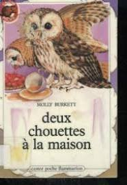 Deux chouettes à la maison