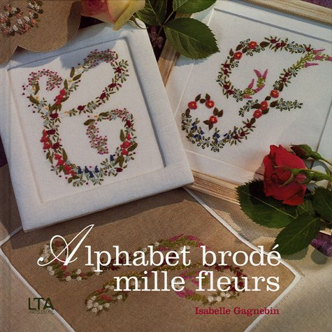 Alphabet brodé mille fleurs