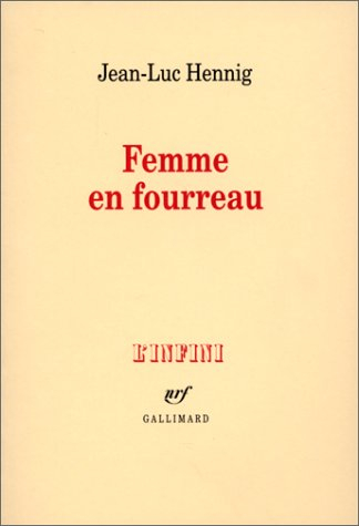 Femme en fourreau