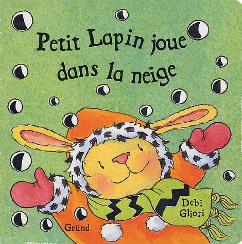 Petit Lapin joue dans la neige