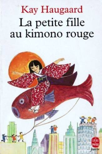 la petite fille au kimono rouge