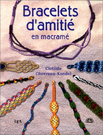 Bracelets d'amitié en macramé