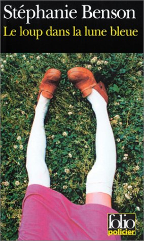 Le loup dans la lune bleue