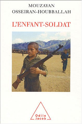 L'enfant-soldat : victime transformée en bourreau