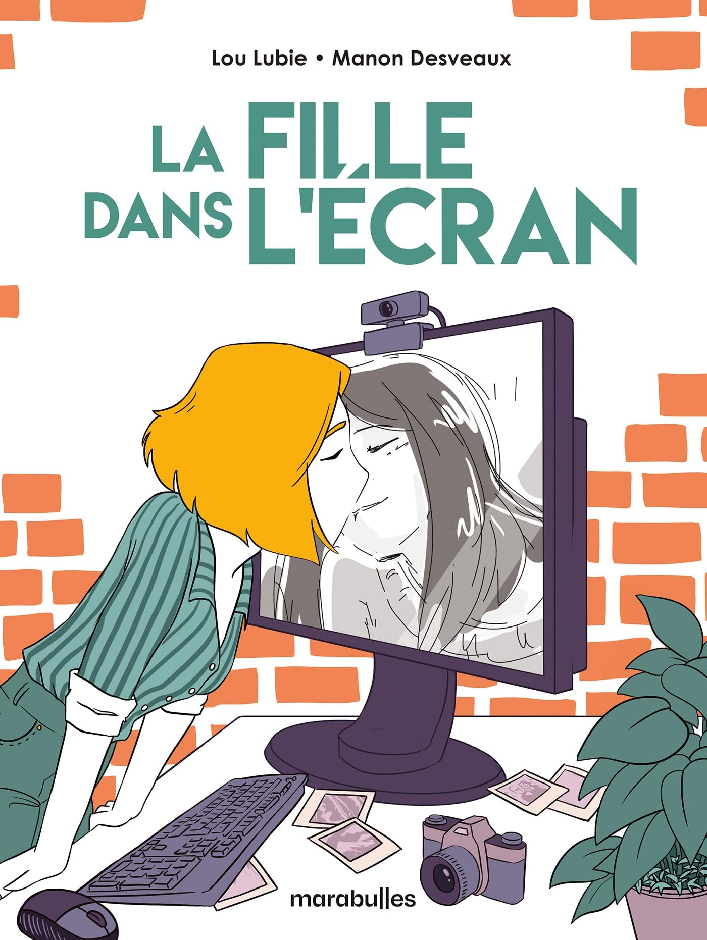 La fille dans l'écran
