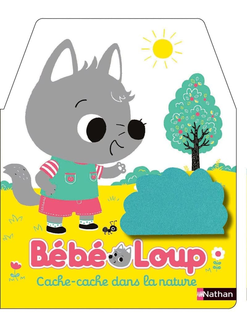 Bébé loup : cache-cache dans la nature